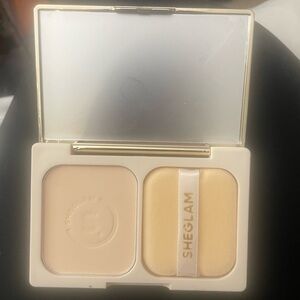 SHEGLAM Oil Control Powder.